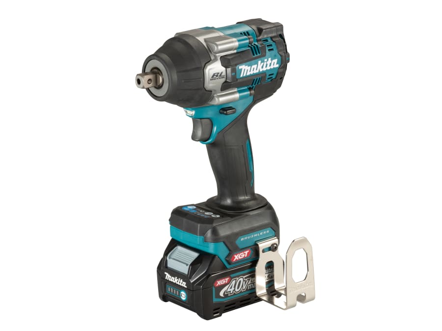 Makita TW008GD201 40Vmax BL Impact Wrench with 2 × 2.5Ah Batteries