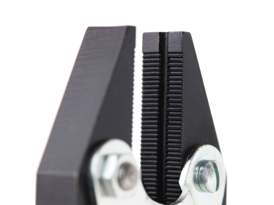 Maun 4860160 160mm Flat Nose Pliers with Serrated Jaws