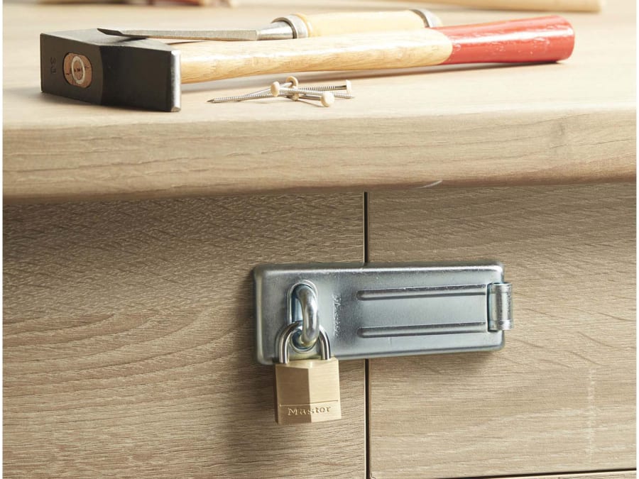 Master Lock 130EURD 30mm Solid Brass Padlock