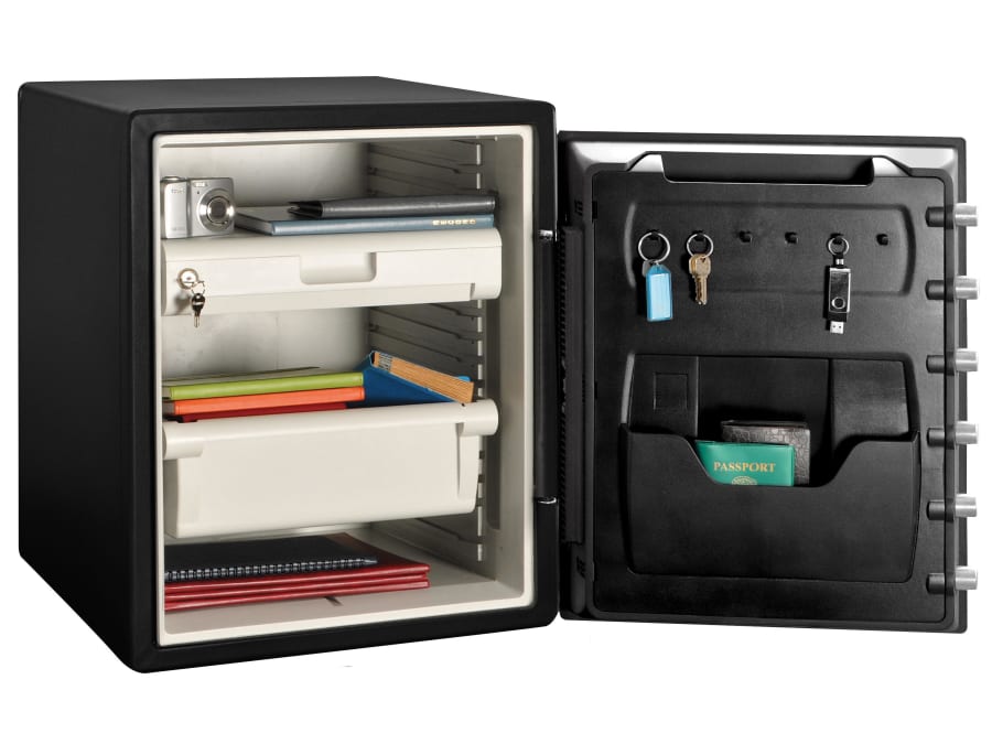 Master Lock LFW205FYC Fire & Water Safe