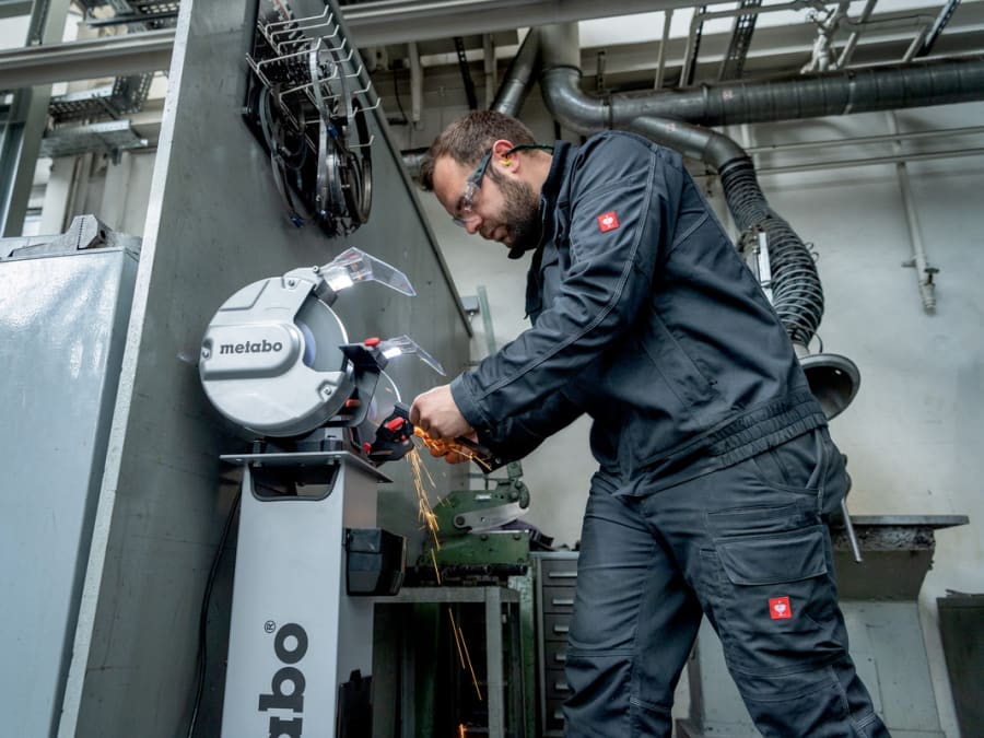 Metabo 604200000 DS 200 Plus Bench Grinder 600W 240V