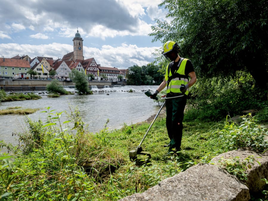 Metabo FSB 36-18 LTX BL 40 36V Bike Handle Line Trimmer Bare Unit