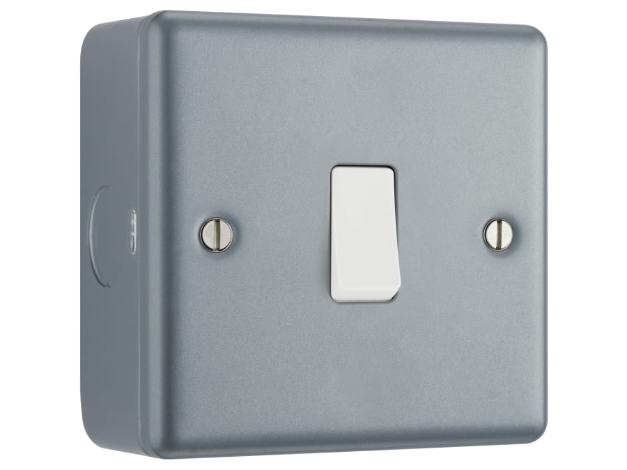 Masterplug MC51201 1-Gang Metal Clad 2-Way Light Switch