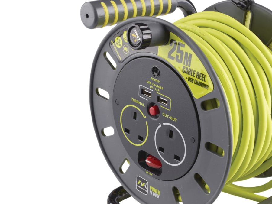 Masterplug OMU25132USLPX 25m 2-Socket & 2 USB Cable Reel