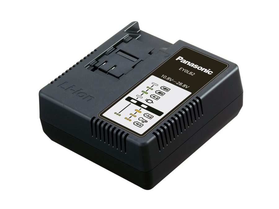 Panasonic EY3640LS1S31 14.4V Sealant Gun with 1 × 4.2Ah Battery