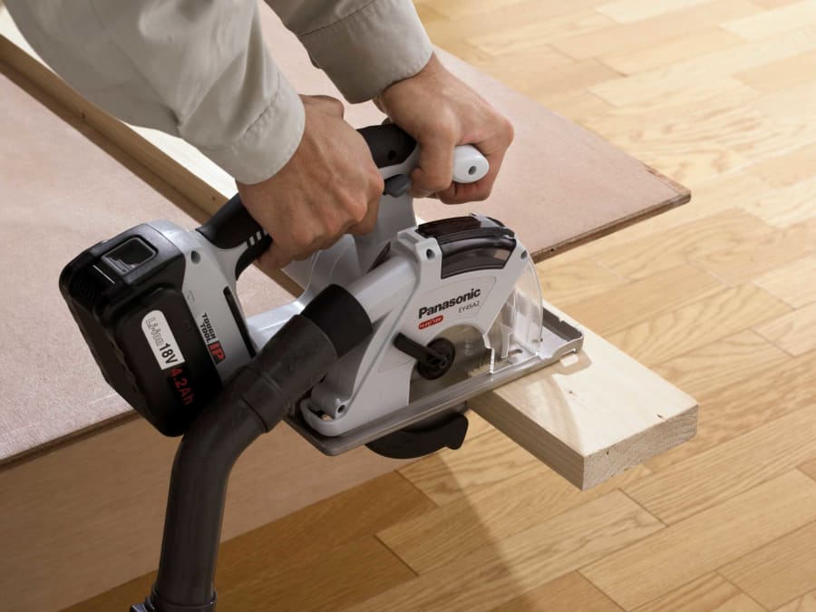 Panasonic EY45A2XWT 18V Universal Circular Saw 135mm Bare Unit