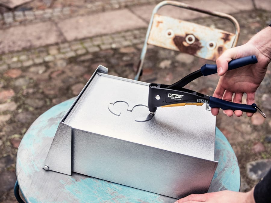 Rapid 5001436 4.8 x 12mm Rivets (Box 300)