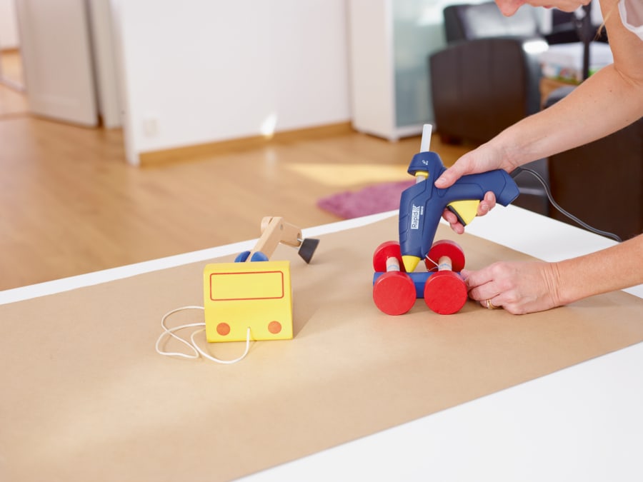 Rapid 40302921 EG212 Multi-Purpose Glue Gun 200W 240V