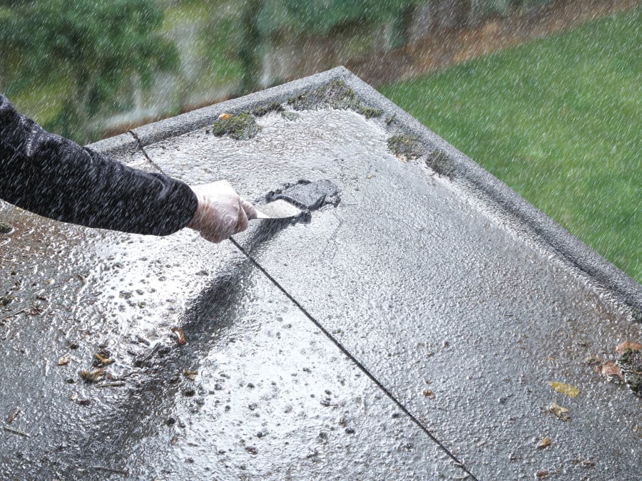 Ronseal 36082 Emergency Roof Repair Mastic 750ml