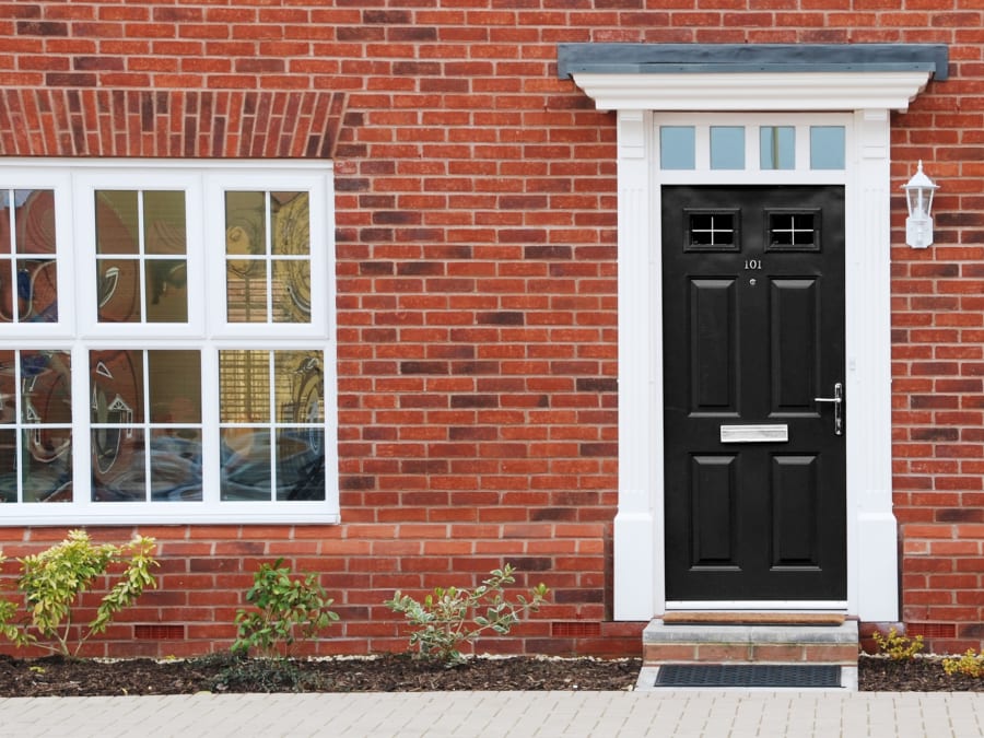 Ronseal 39393 Black Satin uPVC Paint 750ml