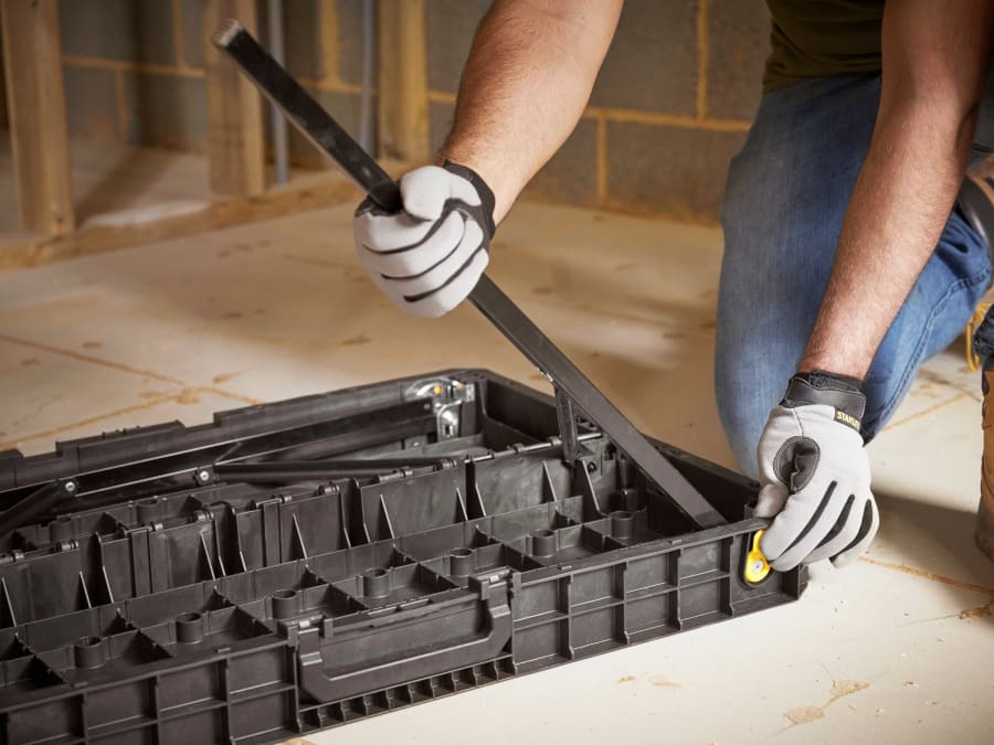 Stanley Hand Tools Stanley STST834921 Fold-Up Workbench