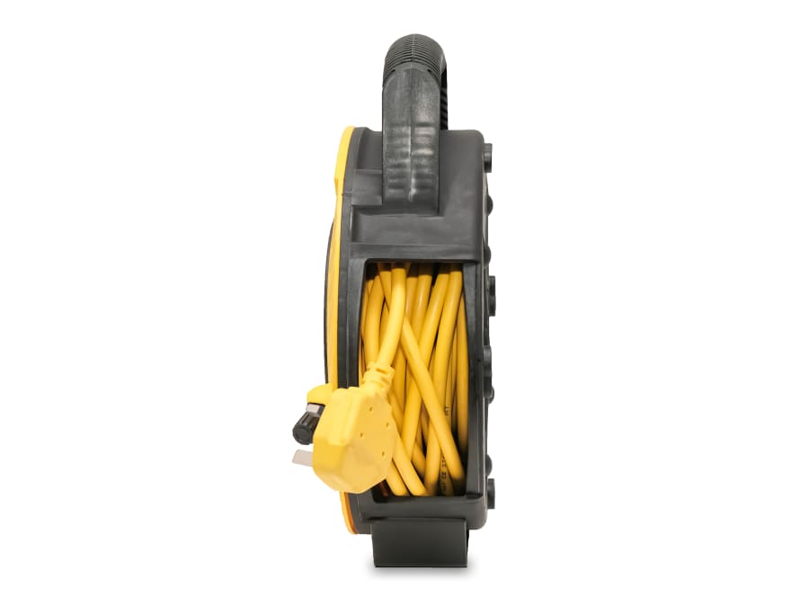 Stanley Electrical SXECGJ2OHQE 15m 4-Socket Cable Reel with 2 USB