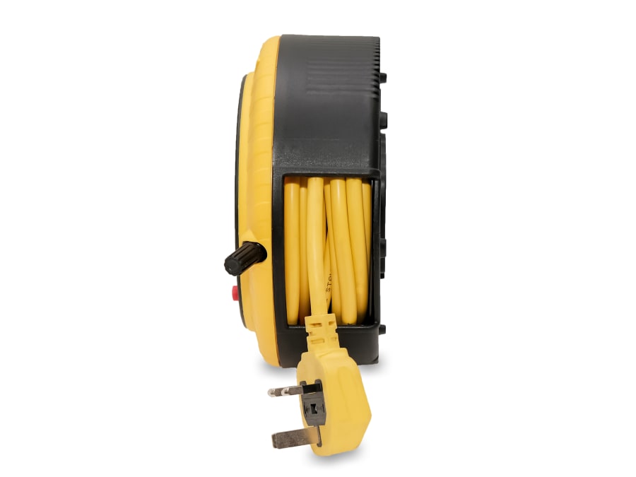 Stanley Electrical Stanley SXECGK2OHJE 240V 13A 4-Socket Cable Reel with 2 USB 5m