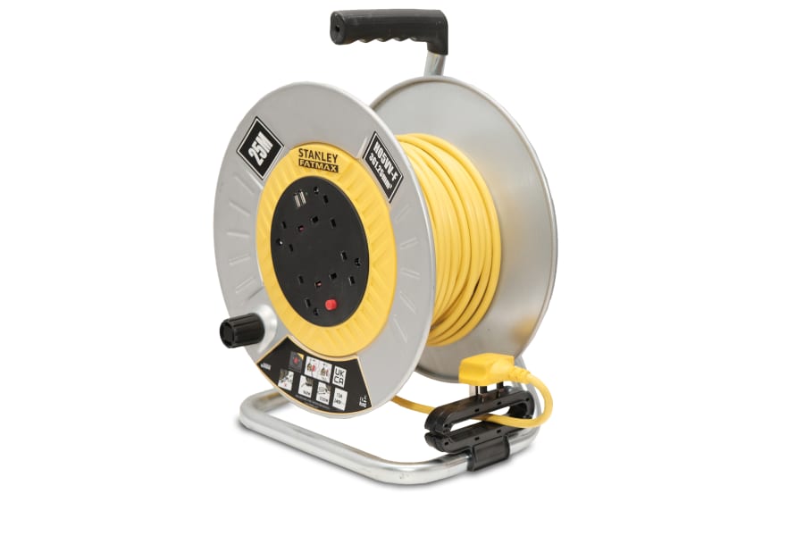 Stanley Electrical SXECGM2OHSE 25m 4-Socket Cable Reel with 2 USB