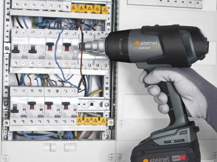 Steinel 068233 18V Professional Cordless Heat Gun with 1 × 5.5Ah Battery