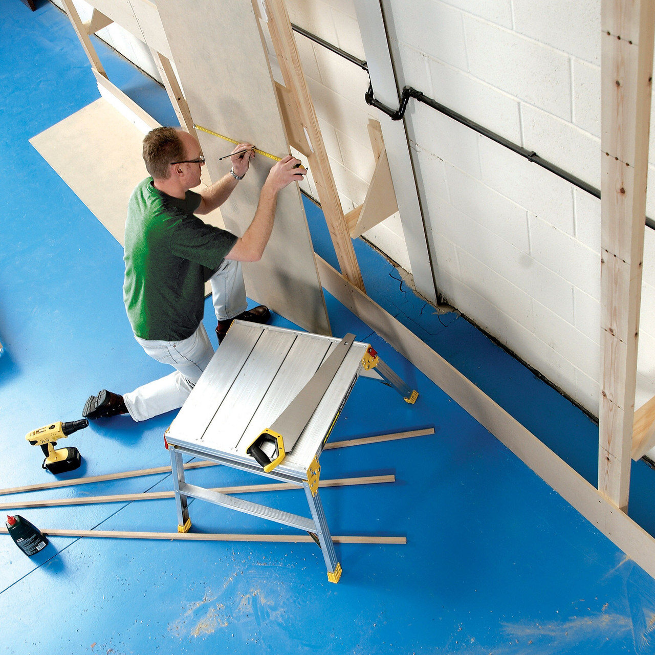 Werner 312898 Odd Job 600 Wide Work Platform 0.5 Metres