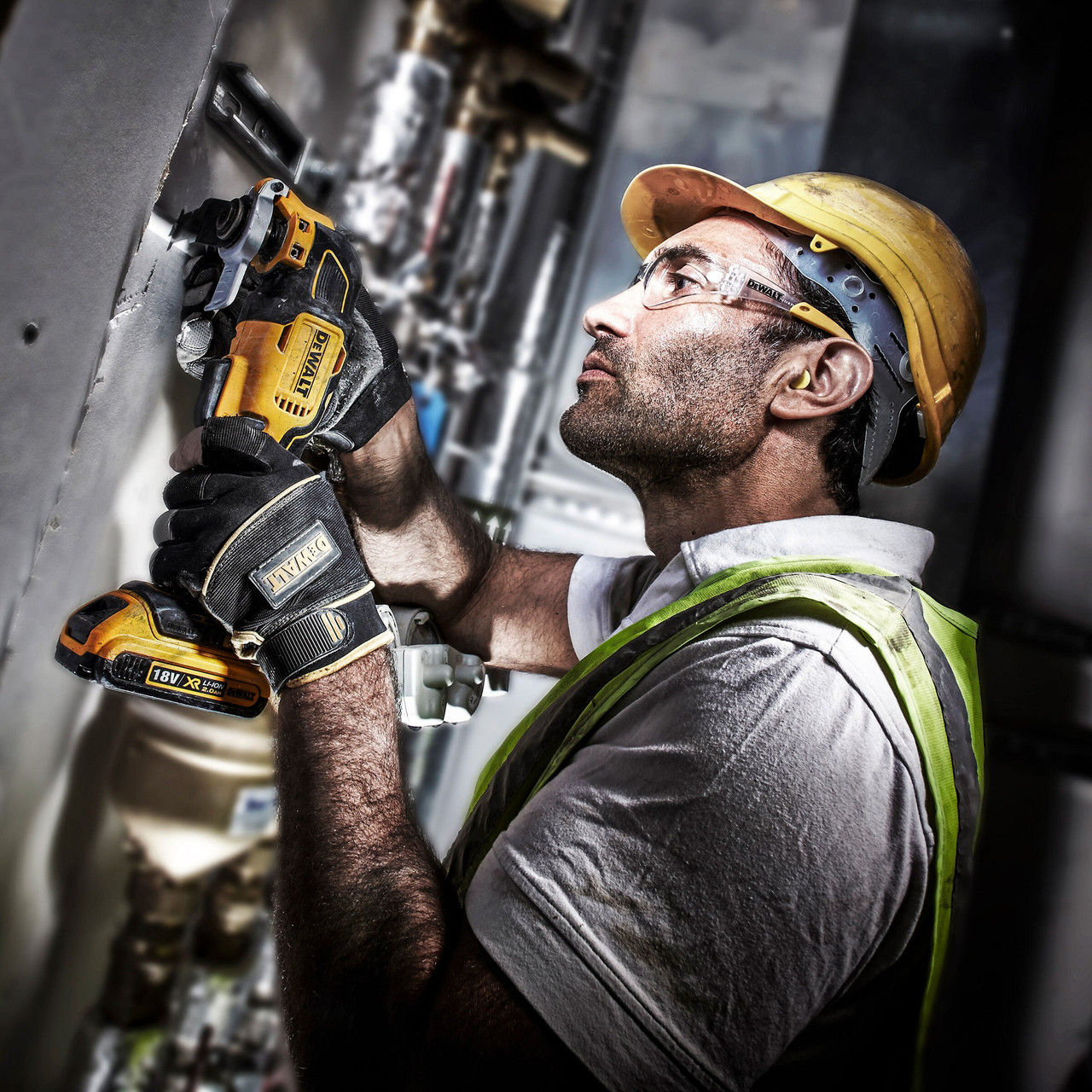 Dewalt DCS355NXJ 18V XR Brushless Oscillating Multi-Tool