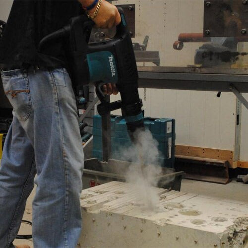 Makita HM1111C 1300W SDS Max Demolition Hammer 110V