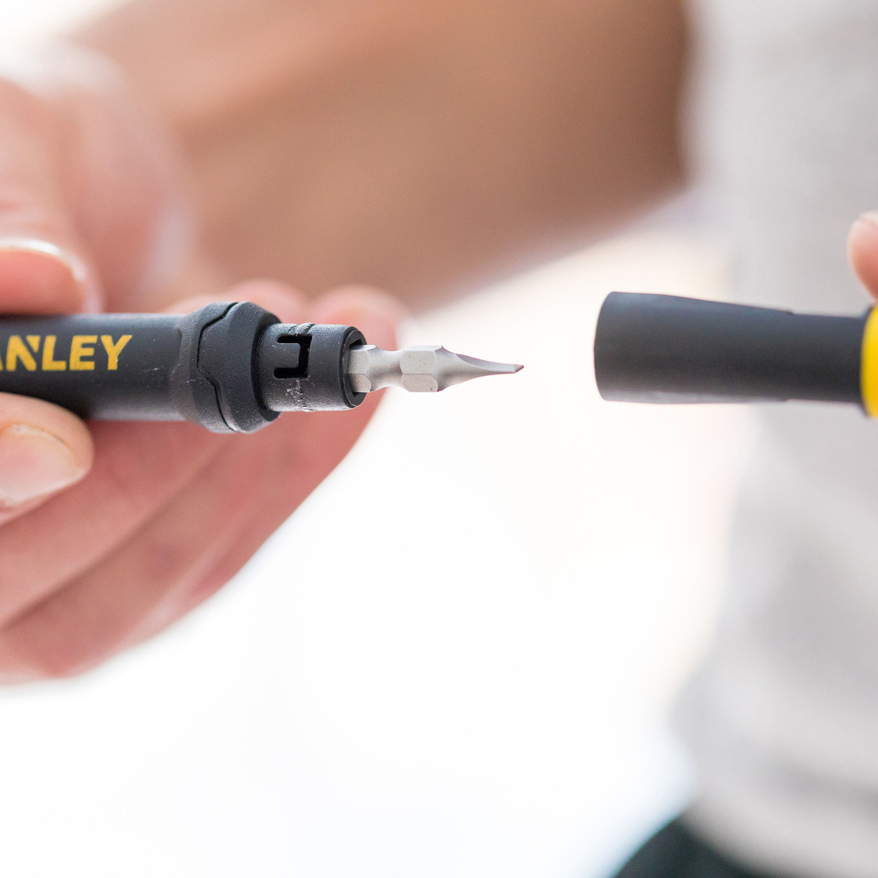 Stanley 66344M 4-in-1 Pocket Screwdriver