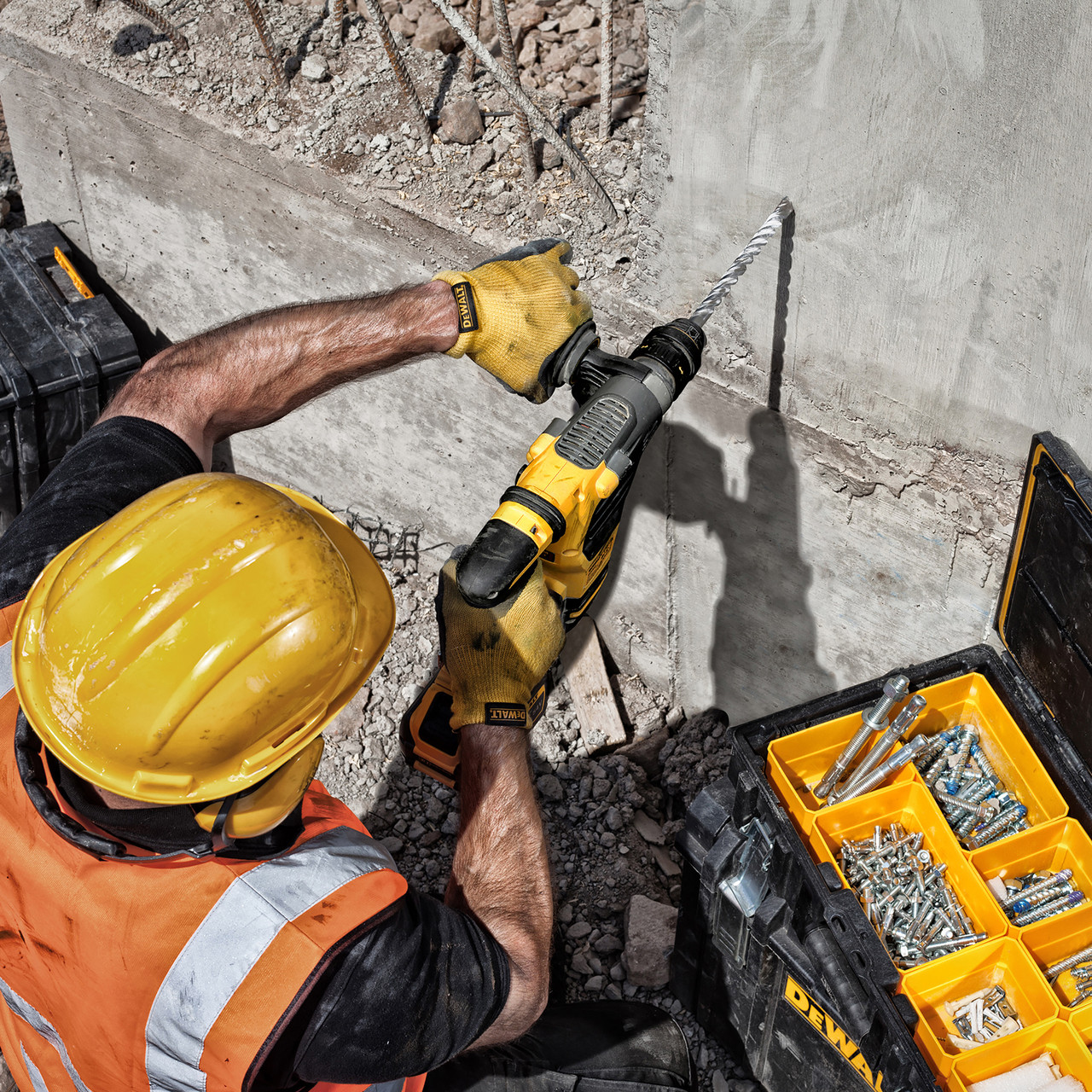 Dewalt DT9517QZ EXTREME SDS+ Drill Bit 6 × 200mm