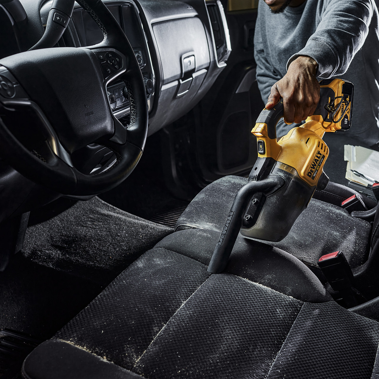 Dewalt DCV501LNXJ 18V L-Class Stick Vacuum