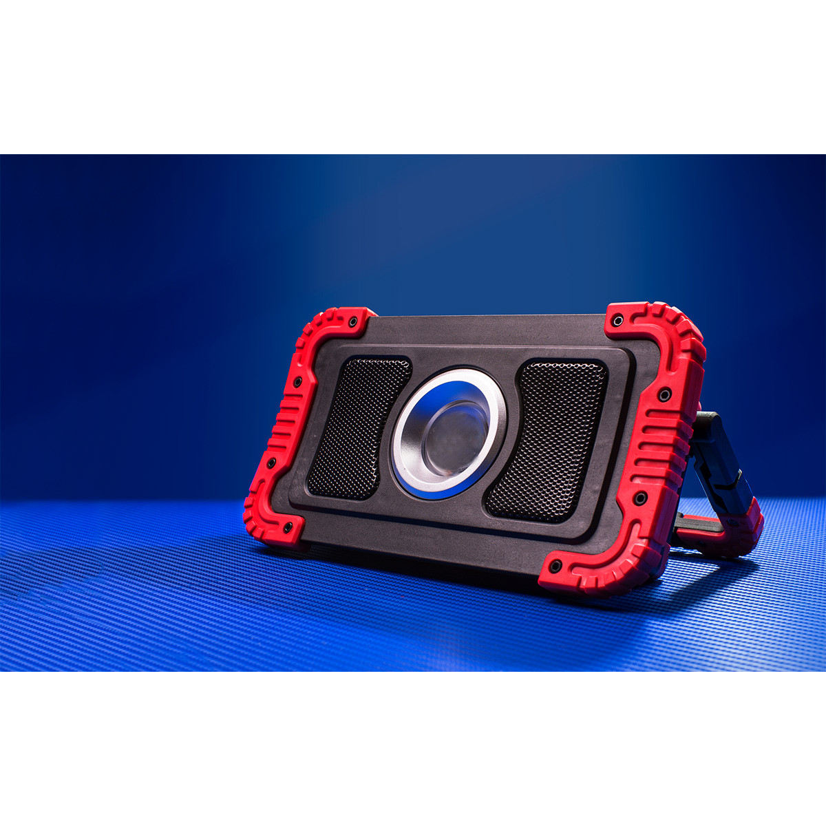 Sealey LED100WS 20W COB LED Rechargeable Floodlight with Wireless Speakers & Power Bank