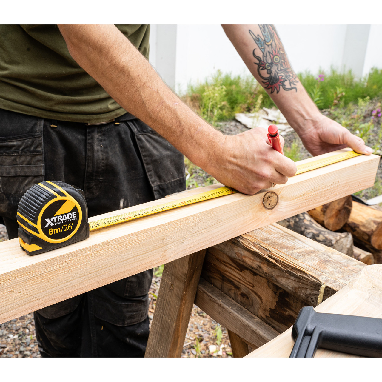 Xtrade X0900032 8m Tape Measure