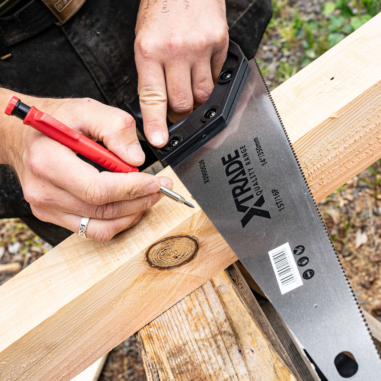 Xtrade X0900025 22” Hardpoint Hand Saw