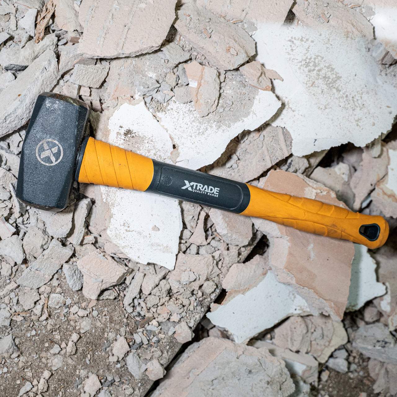 Xtrade X0900084 Long Handle Club Hammer 4lb