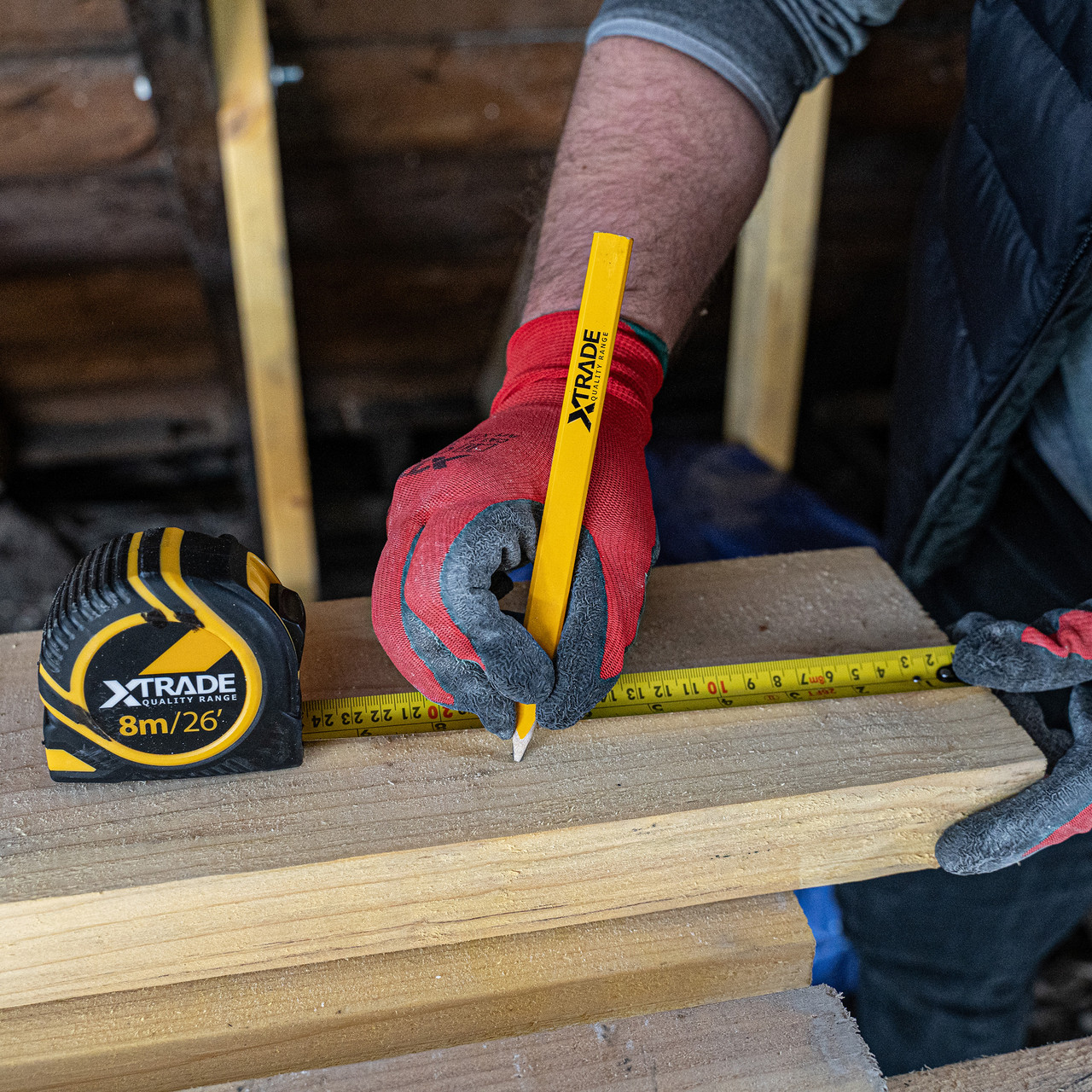 Xtrade X0900240 Carpenters Pencil and Sharpener Set