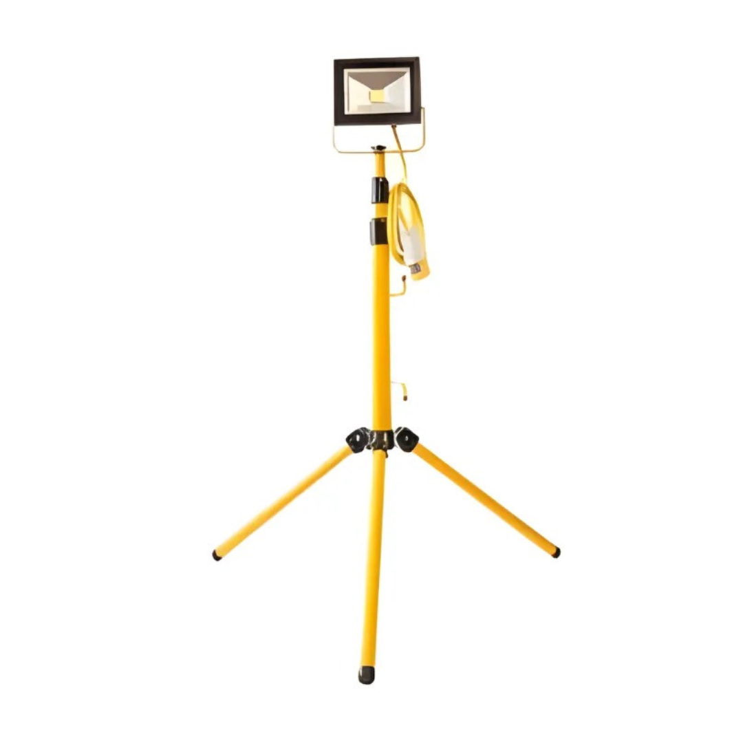 Connexion 10913 LED Telescopic Tripod Uplight 110V